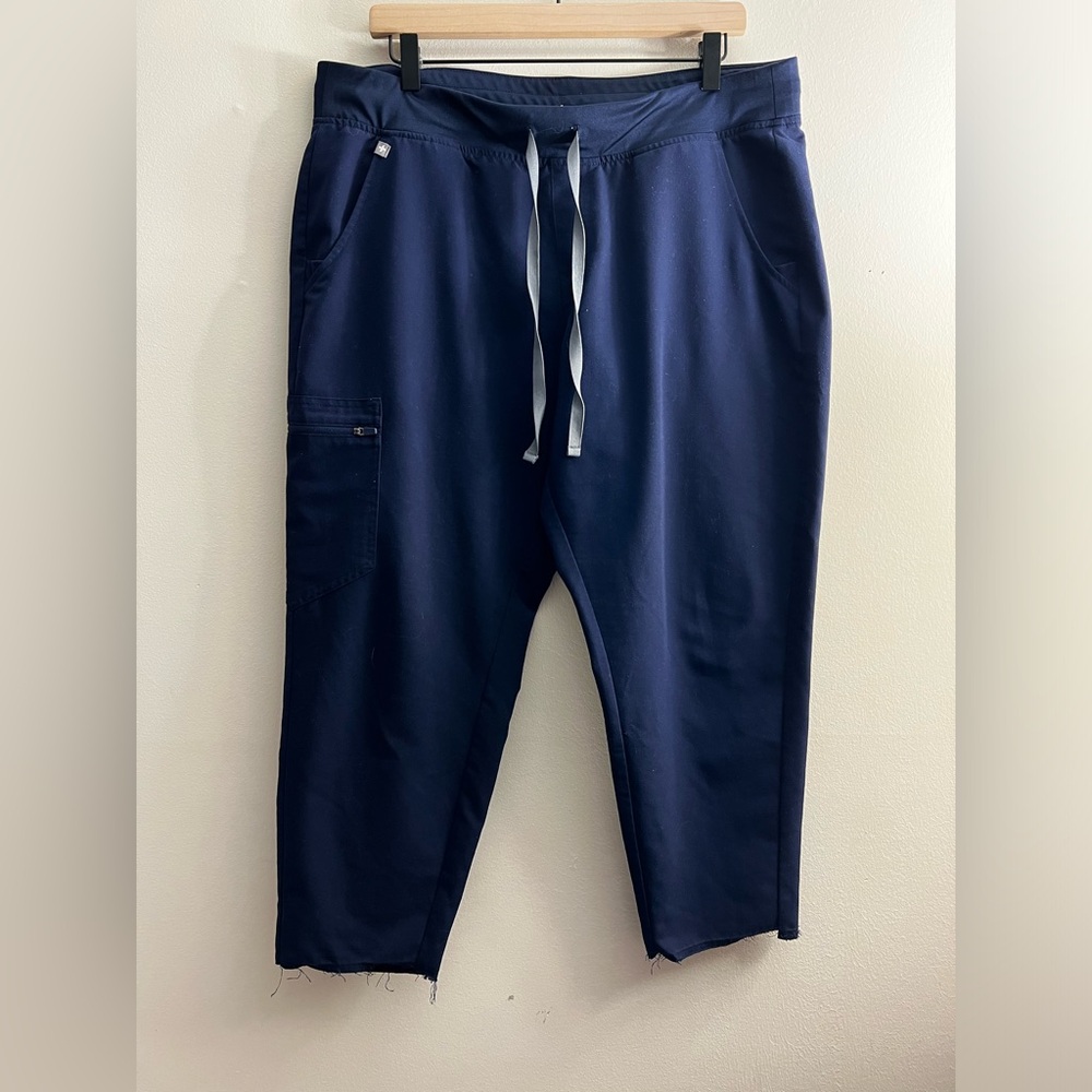 Figs XL Navy Basic Straight Leg Tech Collection Scrub Pants Nursing